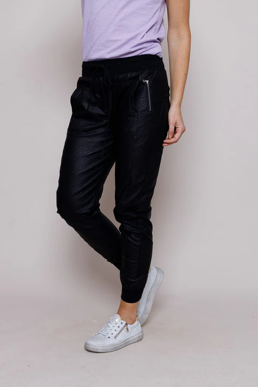 Suzy D Faux Leather Ultimate Joggers | Black