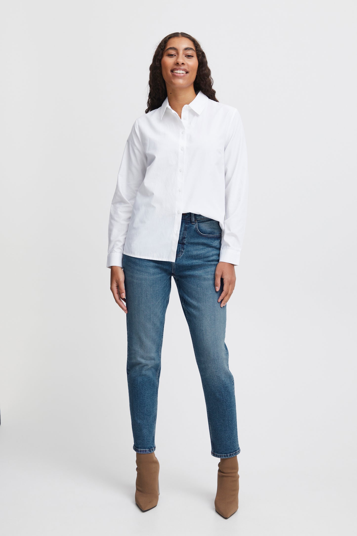 B.Young Mom Loetta Jeans | Mid Blue