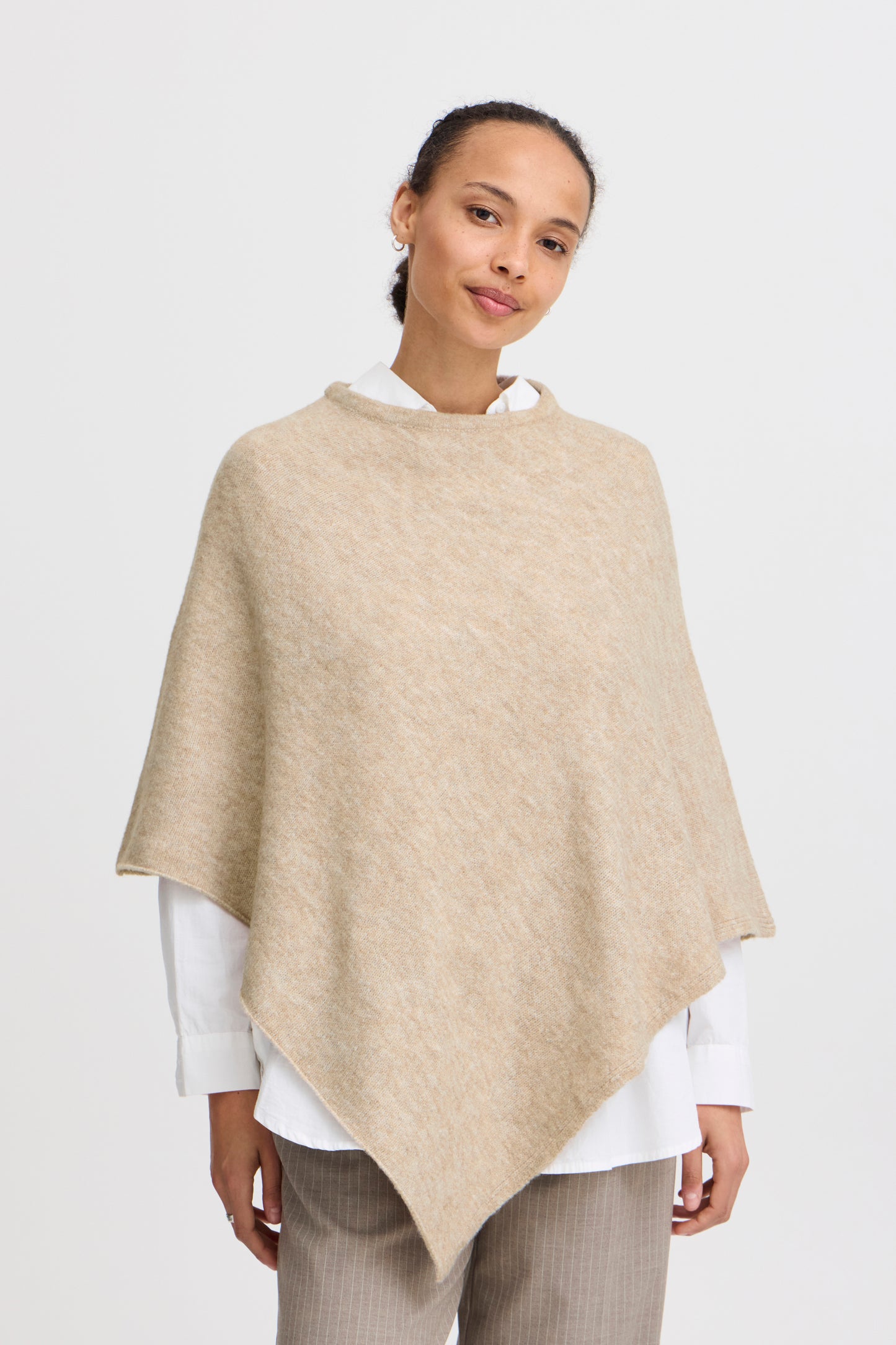 B Young Baviksi Poncho | Cement Melange