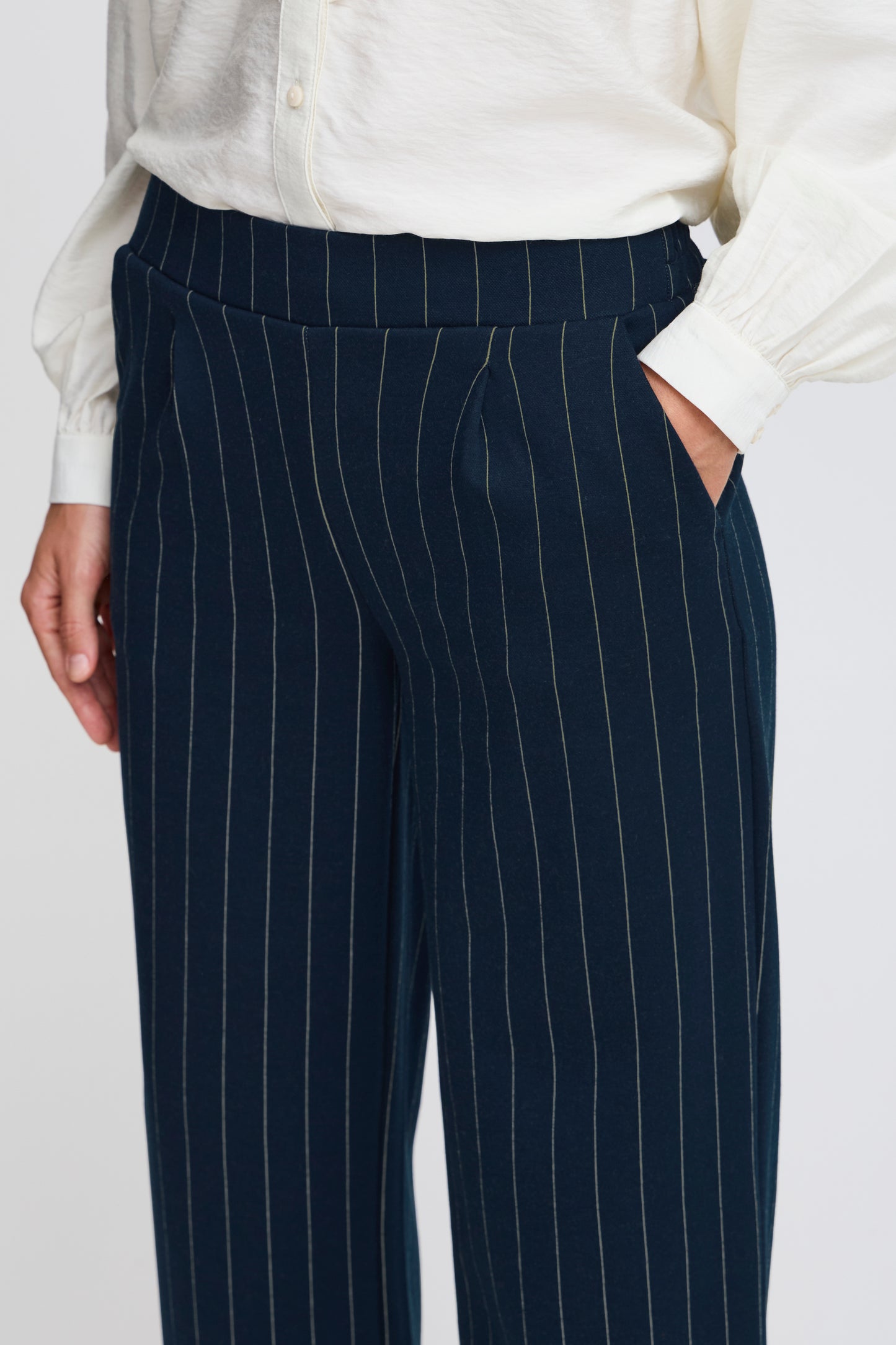 B Young ByRowan Stripe Pant | Navy Mix