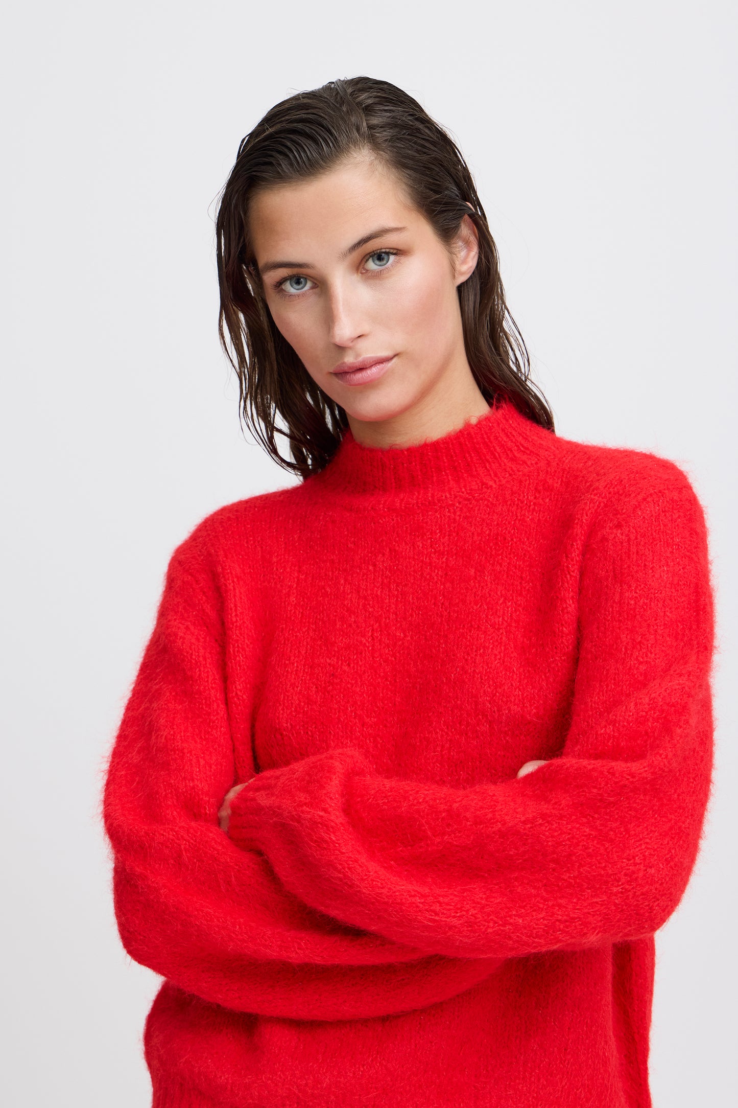 B Young ByMiller Short Jumper | Haute Red