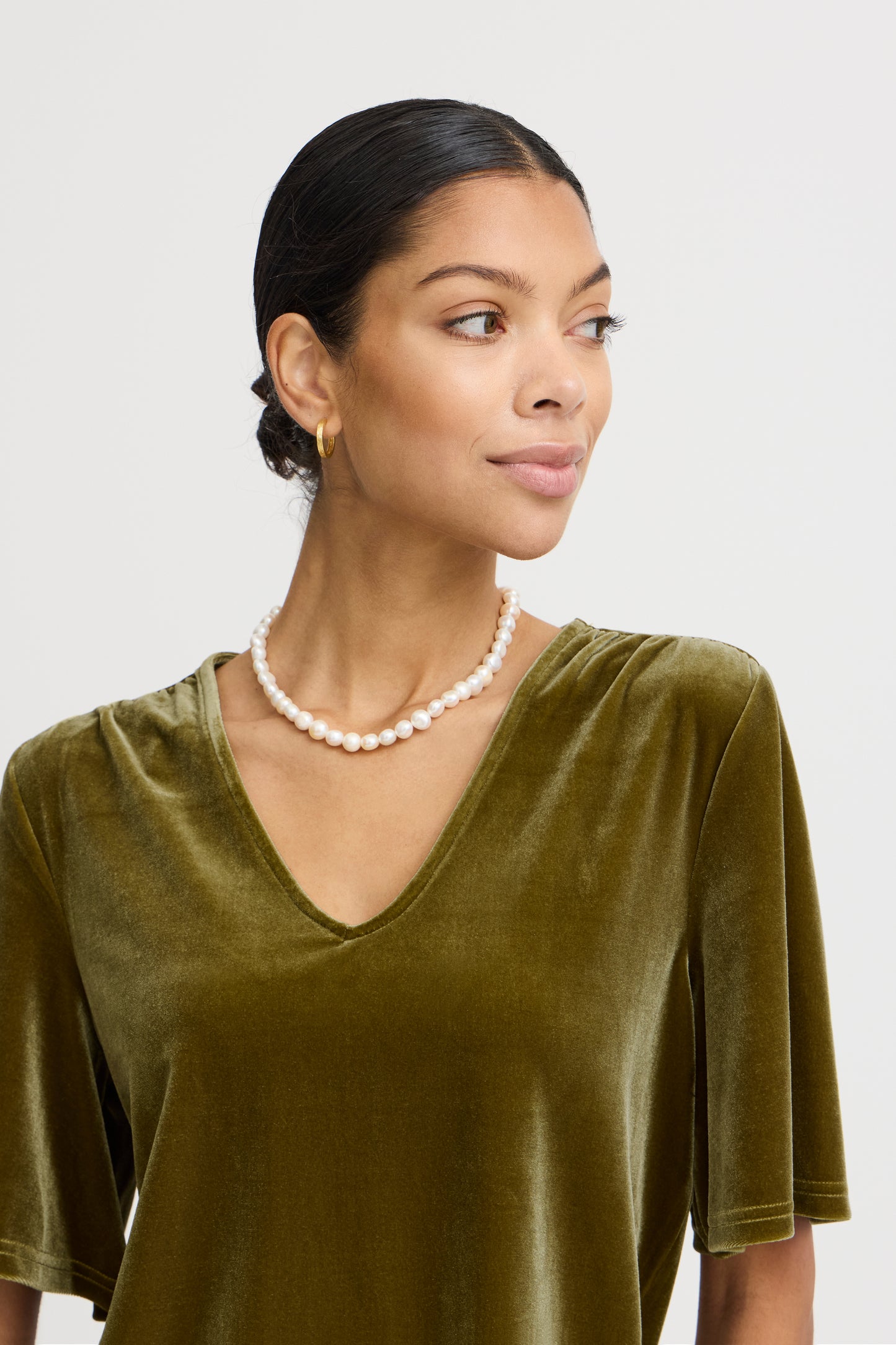 B Young ByPerlina V-Neck Top | Fir Green