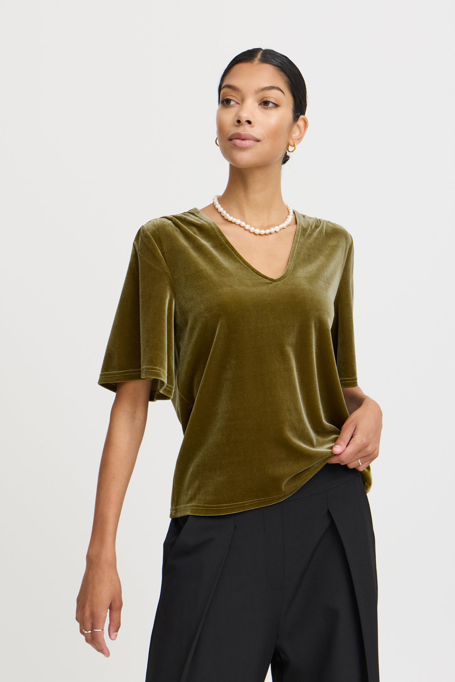 B Young ByPerlina V-Neck Top | Fir Green