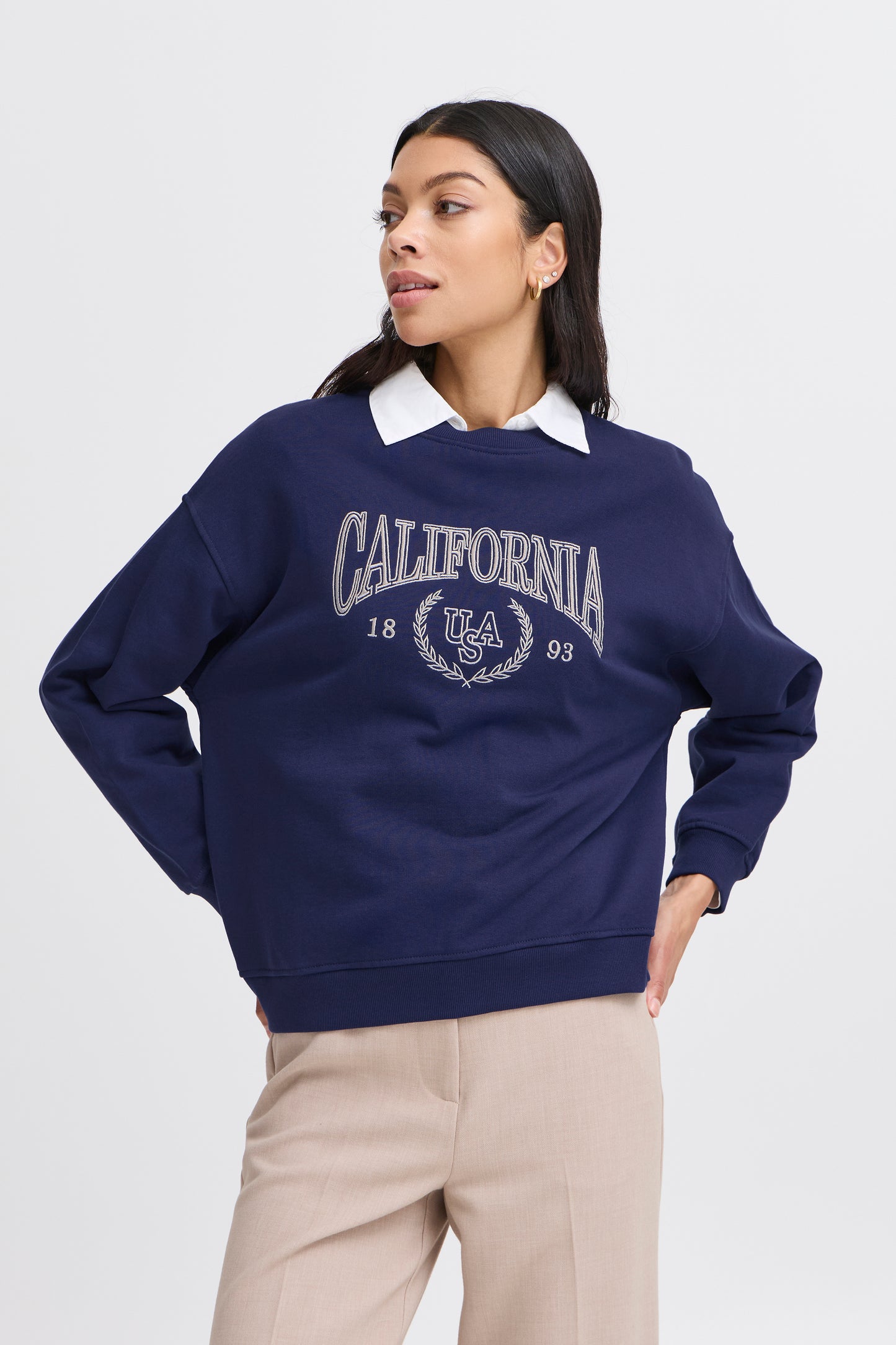 B Young Bysoma Sweatshirt | Medieval Blue