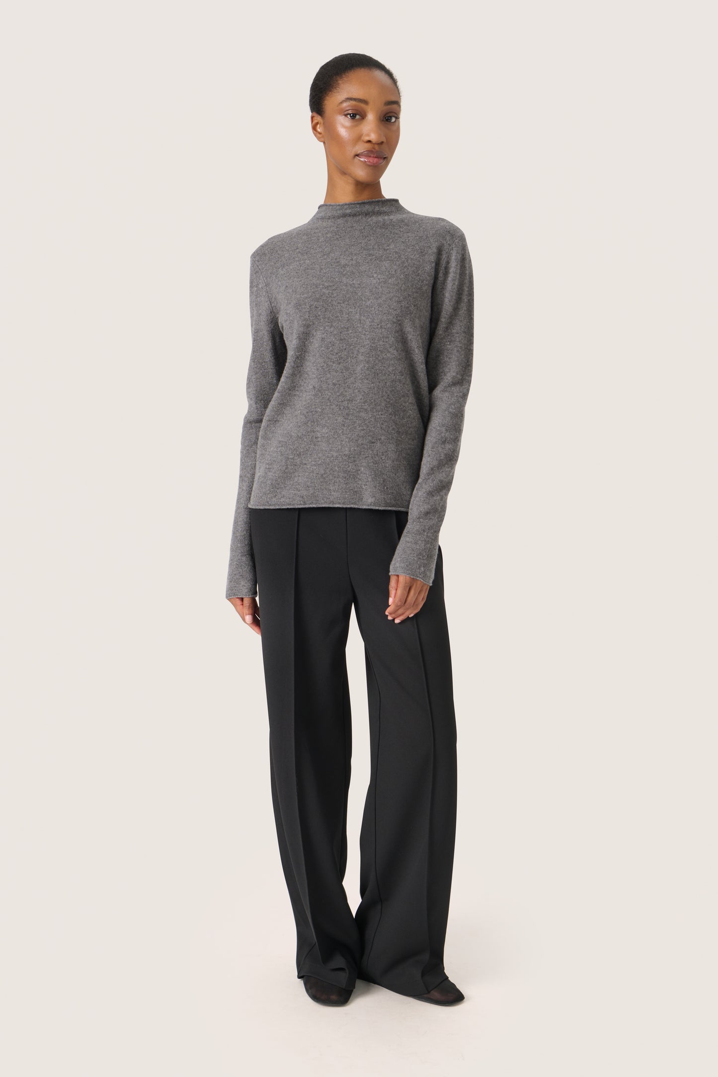 Soaked in Luxury Molina Mockneck Pullover | Grey Melange