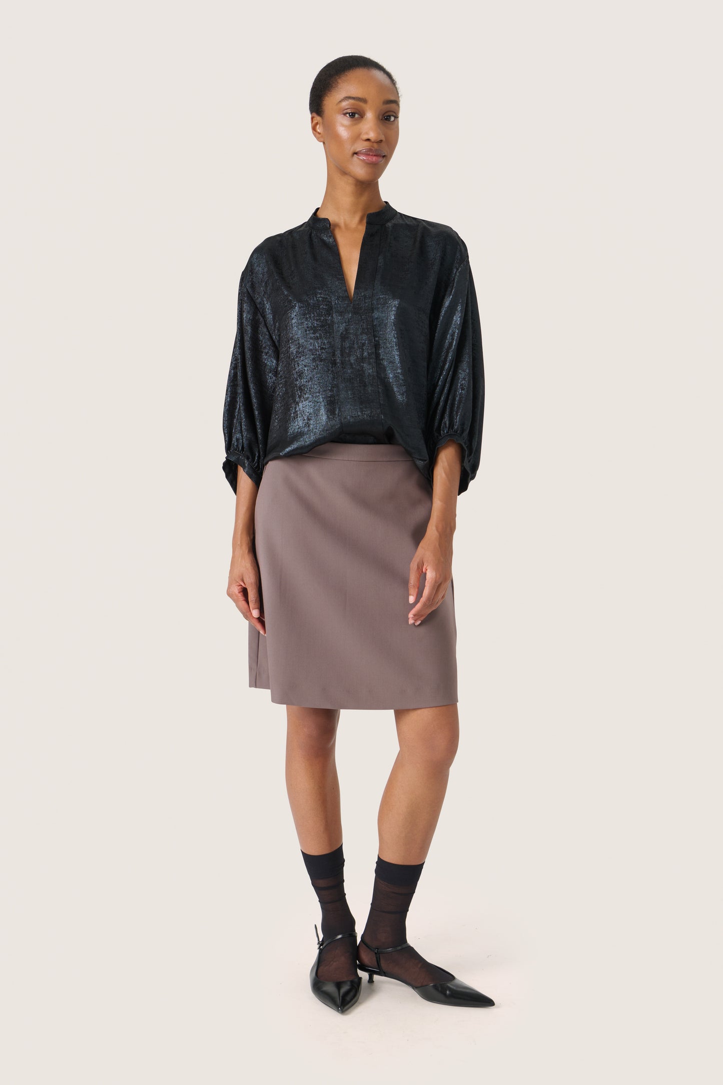 Soaked in Luxury Elvie Amily Blouse | Black