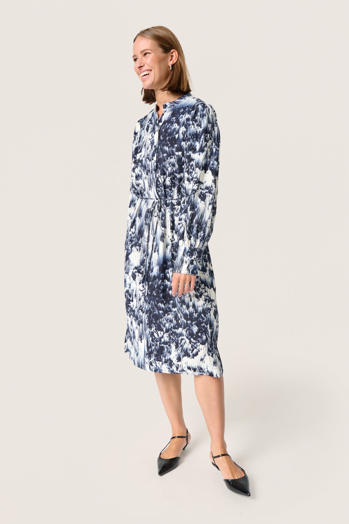 Soaked in Luxury Jazzlyn Dress | Dark Navy Landscape Print