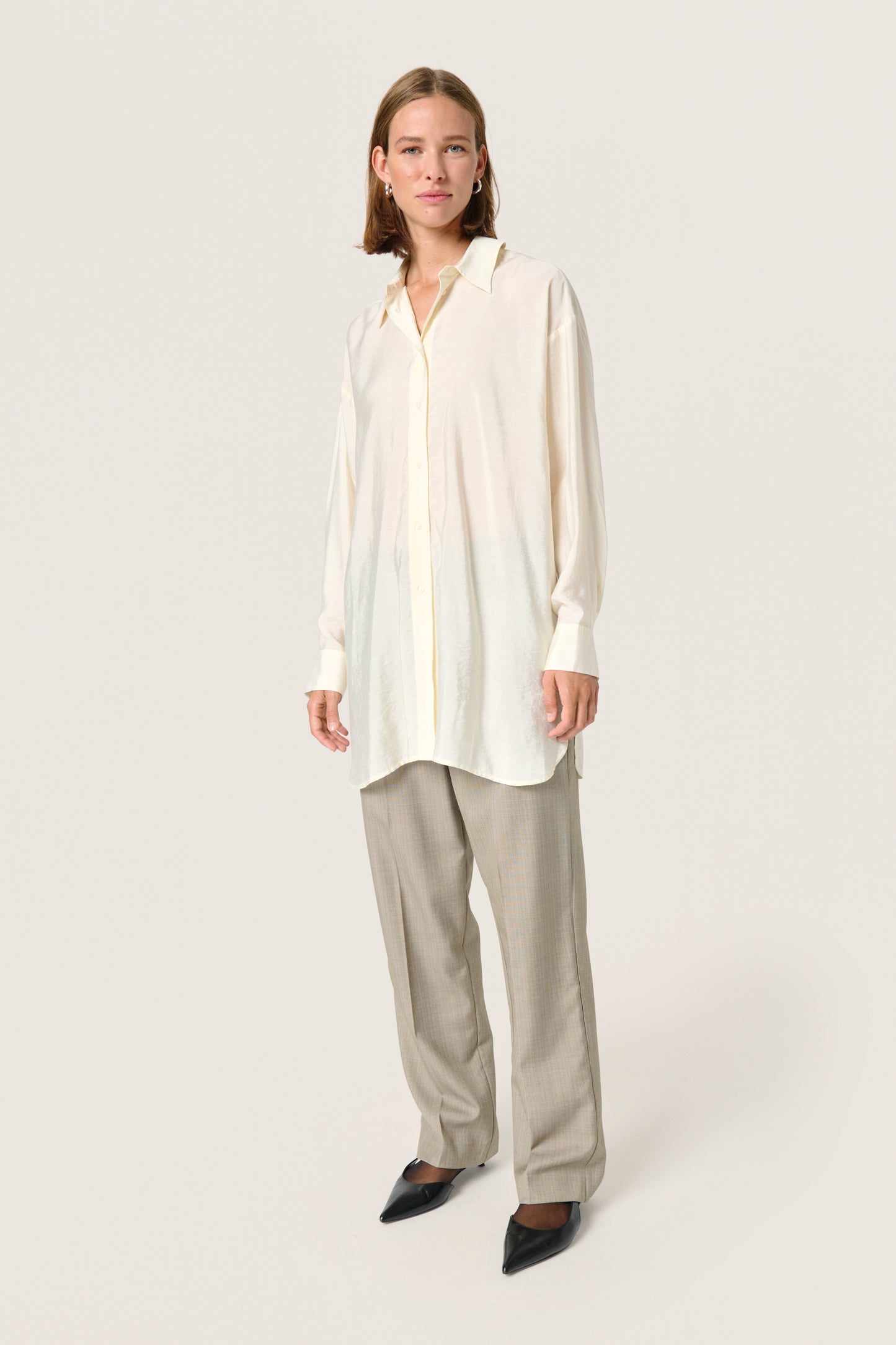 Soaked in Luxury Leodora Long Shirt | Whisper White