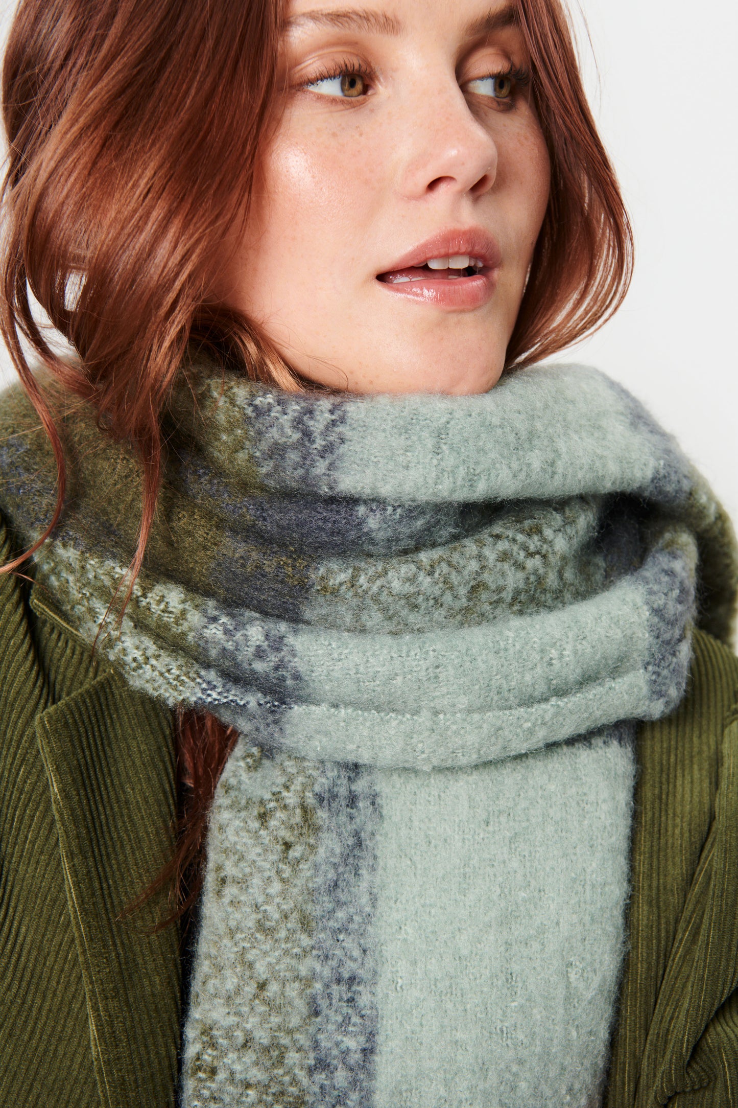 Saint Tropez Aberte Scarf | Iceberg Green