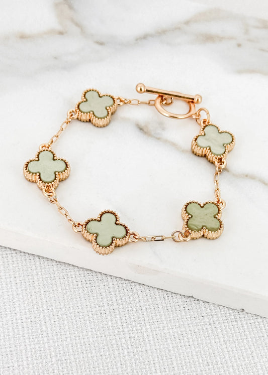 Envy Gold and Green Fleur T-Bar Bracelet