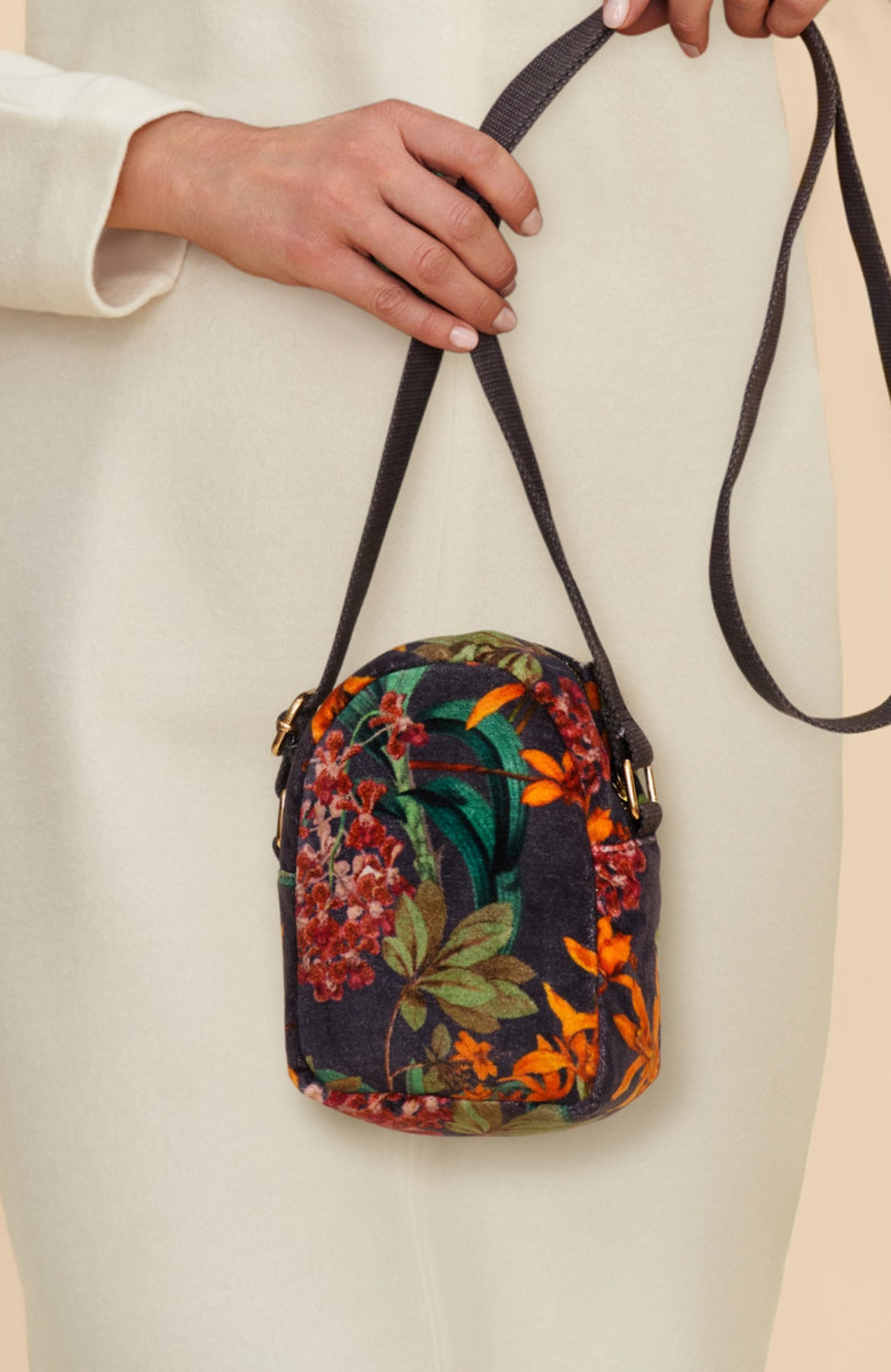 Velvet Crossbody Bag | Botany Bliss