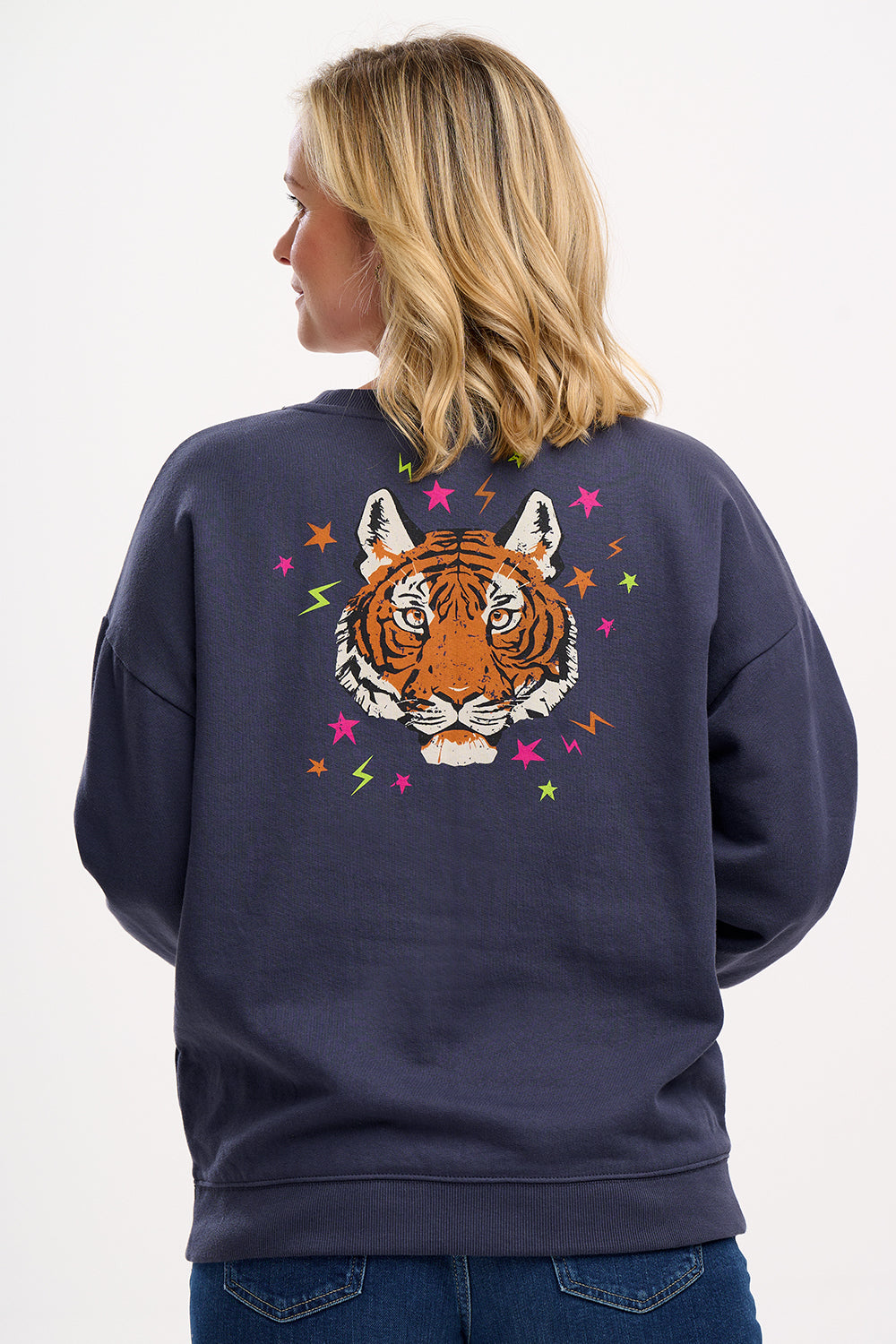 Eadie Relaxed Sweatshirt | Charcoal, Tiger & Stars