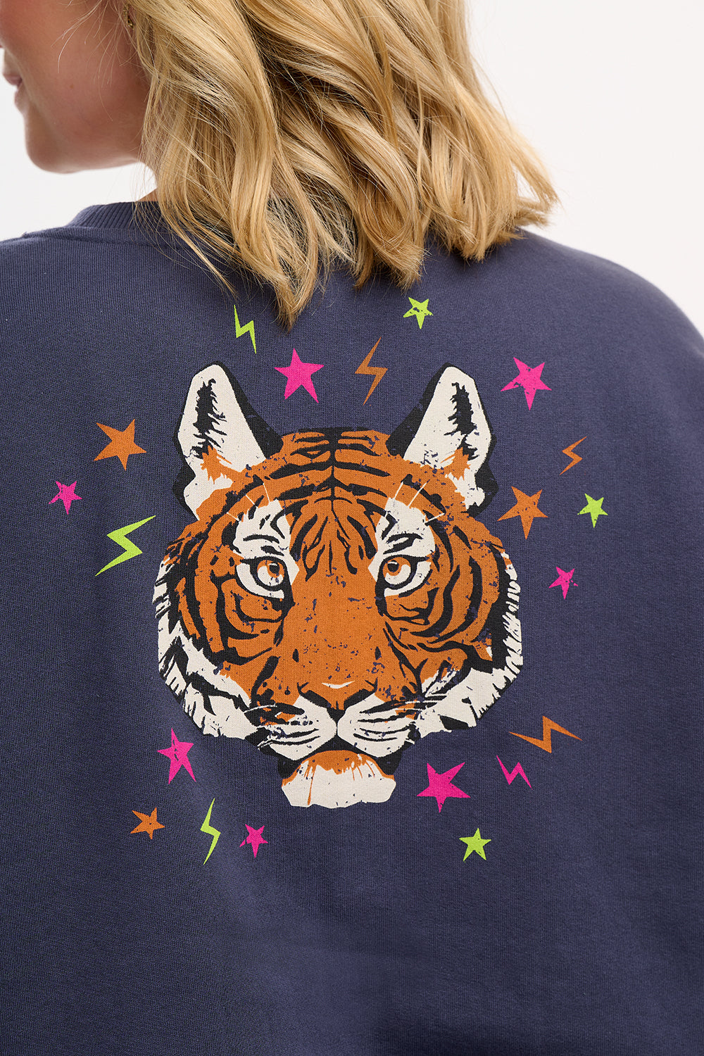 Eadie Relaxed Sweatshirt | Charcoal, Tiger & Stars