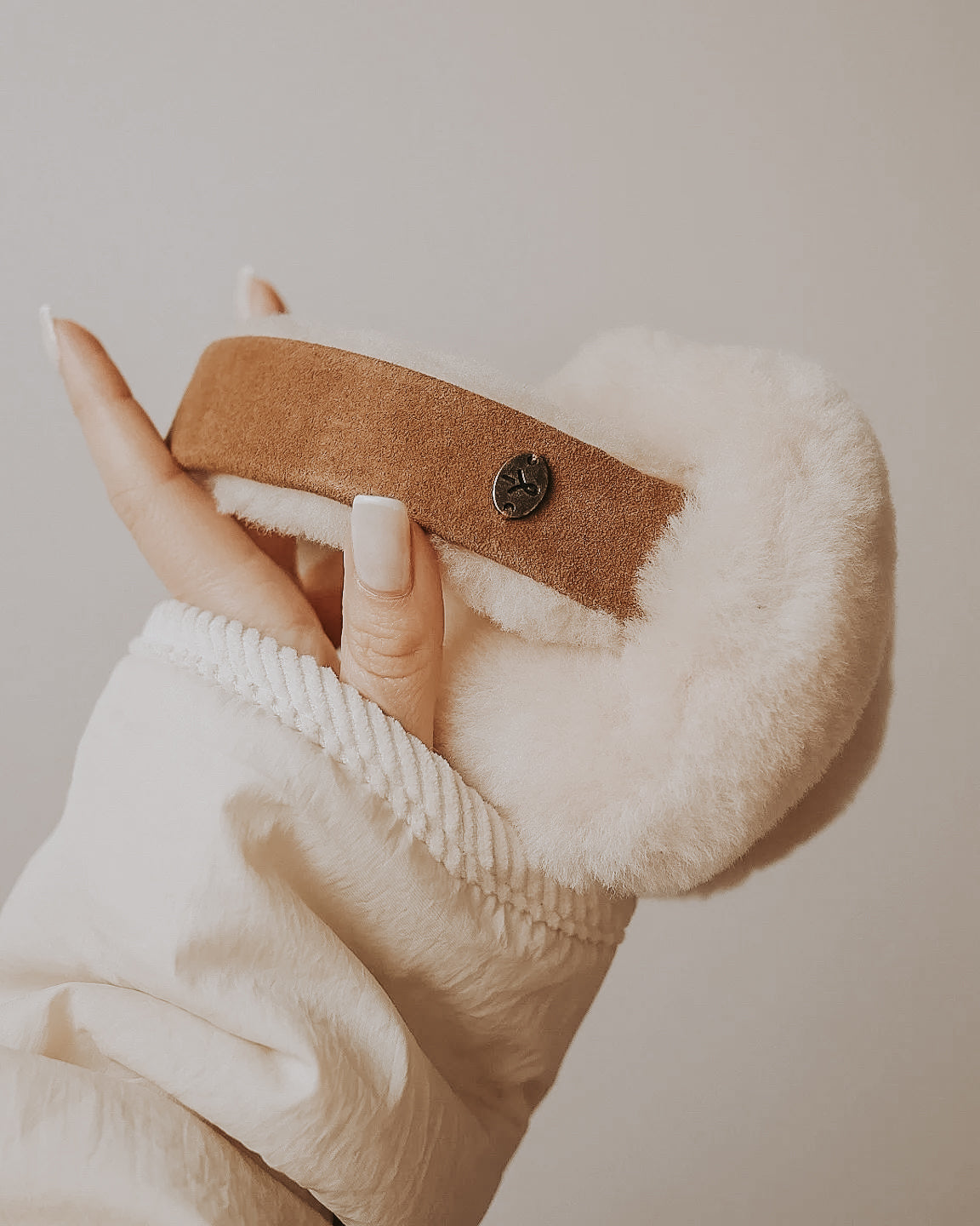 Emu Angahook Earmuffs | Chestnut